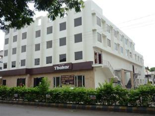 Grand Thakar Hotel Райкот Екстериор снимка