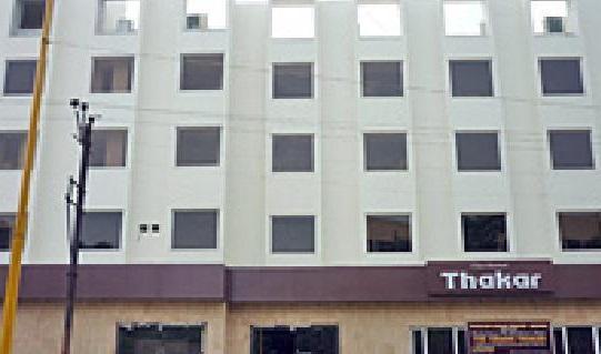 Grand Thakar Hotel Райкот Екстериор снимка